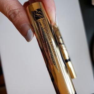 Estee Lauder Sumptuous Extreme Mascara